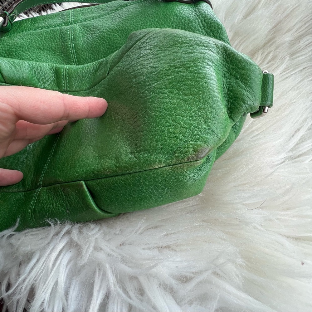 Coach Kelly Green Pebbled Leather Brooke Slouch Hobo … Gem